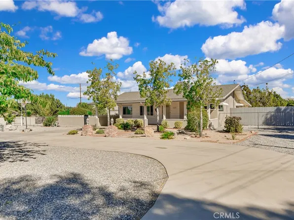 9037 5th St, Hesperia, CA 92345