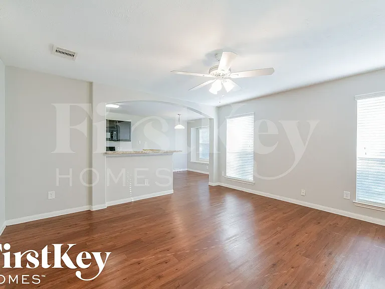 15411 Bammel Oaks Ct — Photo 3