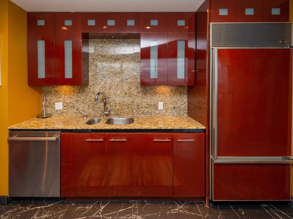 2 bedroom rental in Vancouver — photo 15