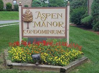 114 Keystone Ct #114, Woodbridge, NJ 07095