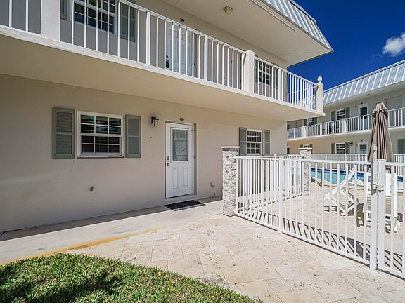 4th image of 900 Jasmine Lane #101a