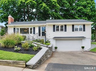 24 Vermont Ter, Southington, CT 06489