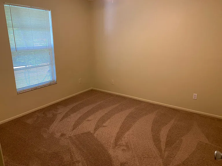 1939 Arvis Cir W — Photo 20