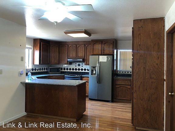 2nd image of 4318 Heinz Ln