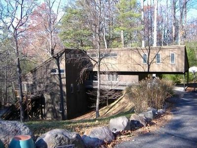 5647 Highfields Rd, Roanoke, VA, 24018