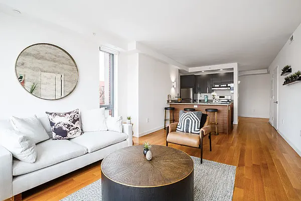 Rented by Living New York | media 19