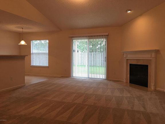 2nd image of 6424 Crimson Leaf Ln