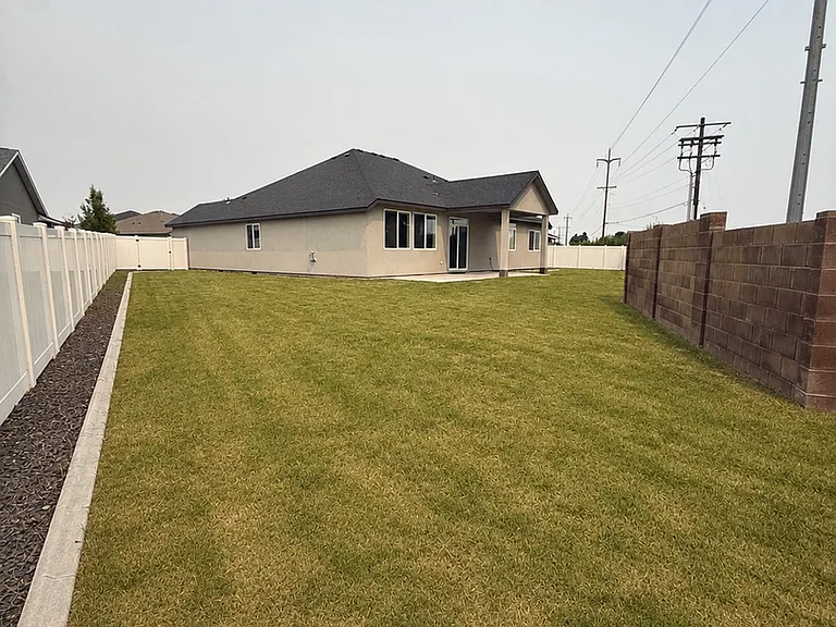 7506 Cornflower Dr — Photo 26