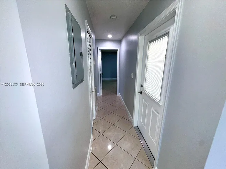 1419 Garfield St #2 — Photo 25