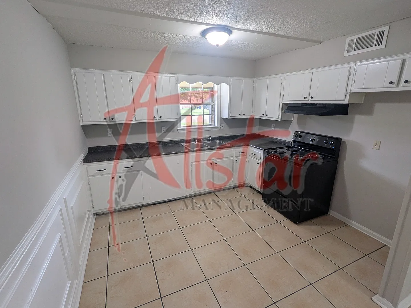Great home in the Heart of Horn Lake, MS — Photo 4