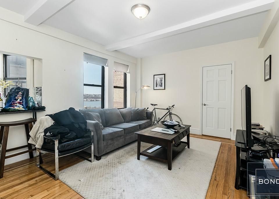 1st image of 700 W End Ave APT 14C