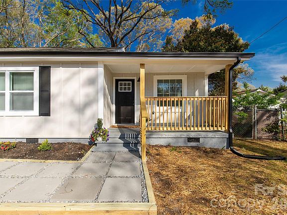 4th image of 2862 Greenwood Rd