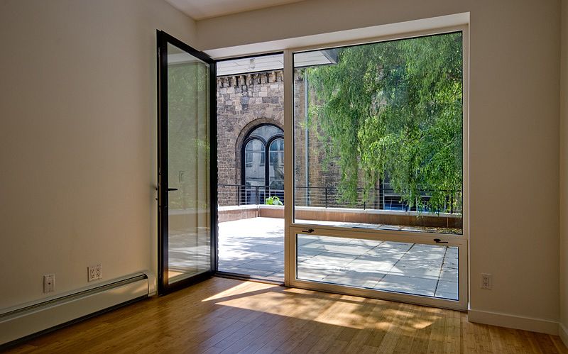 2nd image of 134 Montague St APT 1