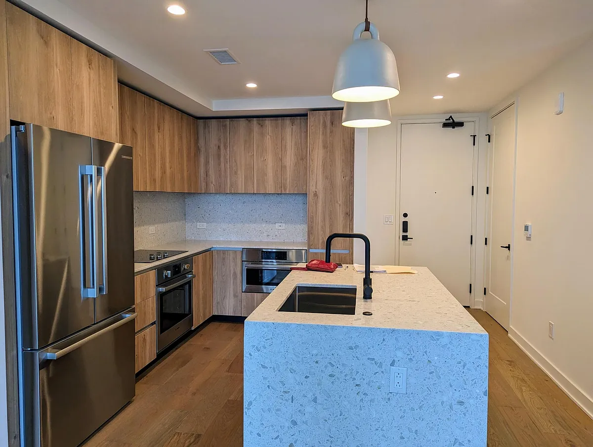 Kitchen - 84 East Ave #2207