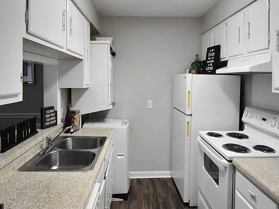 Lots of Cupboard Space!