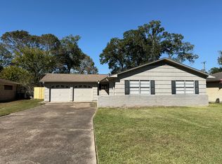 4650 Corkwood Ln, Beaumont, TX 77706