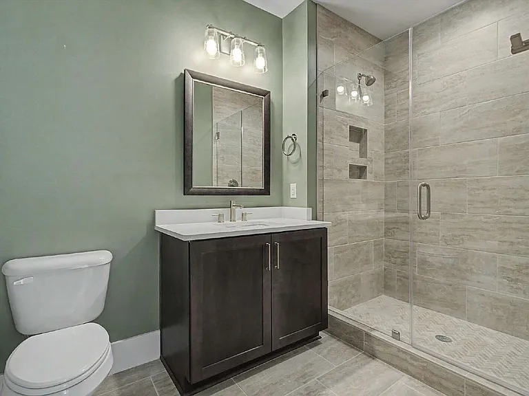163 Park St — Photo 12