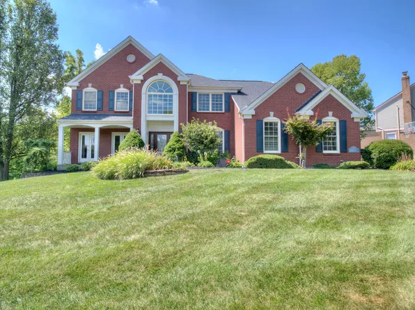 2042 Wyndemere Ct, Hebron, KY 41048