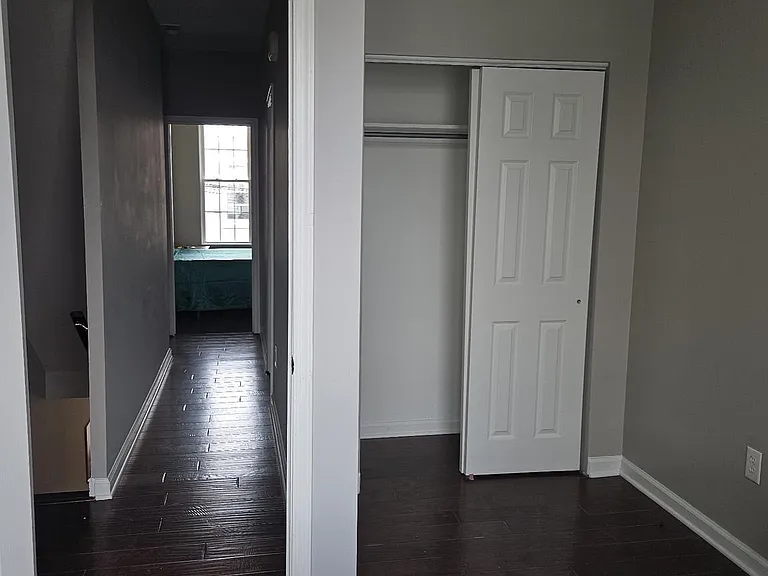 1438 S Colorado St — Photo 3