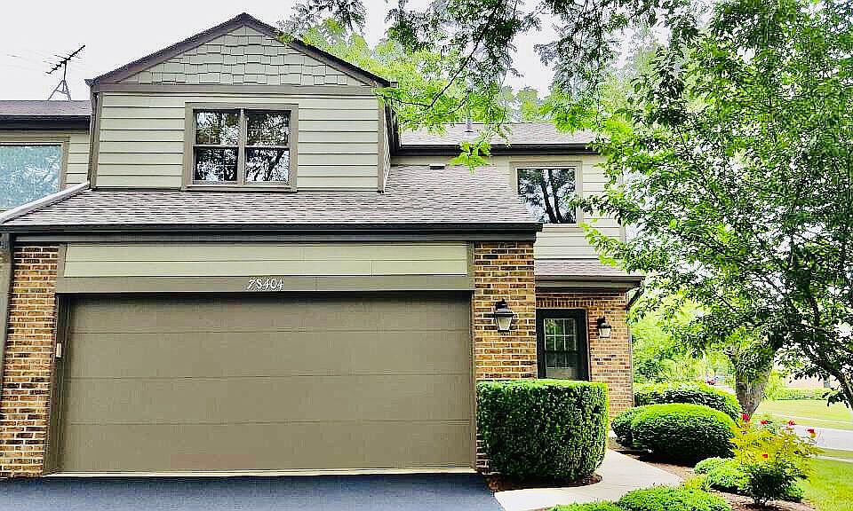 1st image of 7S404 Creek Dr
