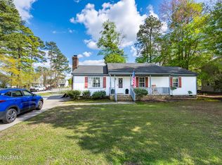 1009 Strawbush Rd, Rocky Mount, NC 27804