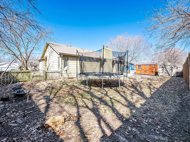 1814 N Redbarn Ln — Photo 19