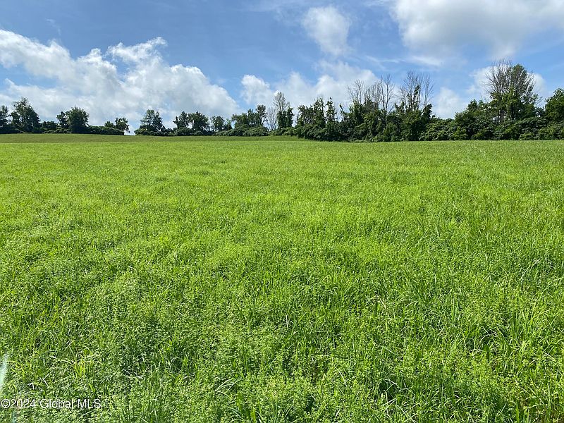 3rd image of L29.14 Fisk Hill Road