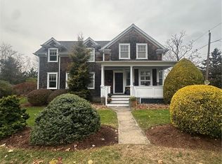 83 Alfred Drown Rd, Barrington, RI 02806