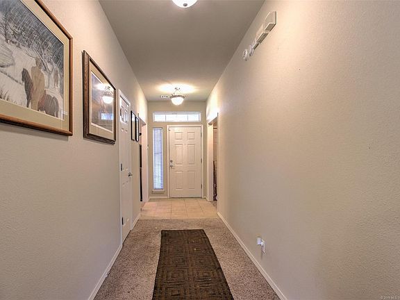 4th image of 3104 E Gillette St