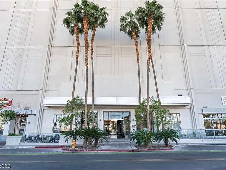 900 Las Vegas Blvd N #911 — Photo 1