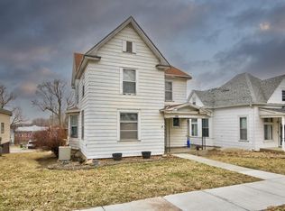 108 N Walnut St, Avoca, IA 51521