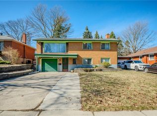 46 High St, Waterloo, ON N2L3X8