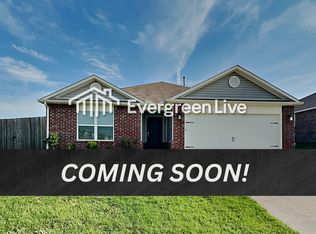 1202 E San Antonio St, Broken Arrow, OK 74012