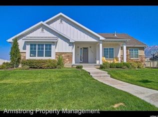 227 E Lake View Dr, Vineyard, UT 84059