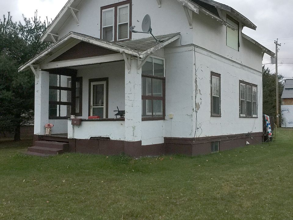 1st image of 812 W Adams St