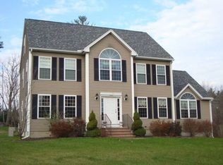 51 Atkinson Rd, Salem, NH 03079