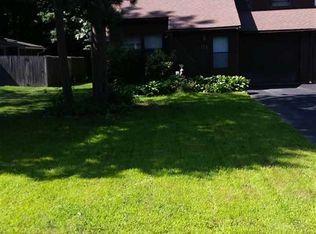 81 Wake Robin Rd, Malta, NY 12020