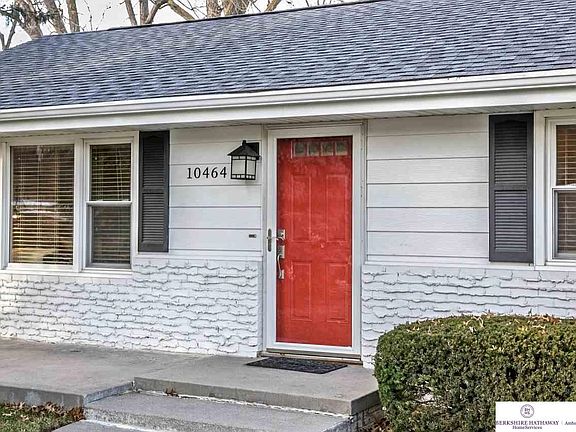 3rd image of 10464 Wright Cir