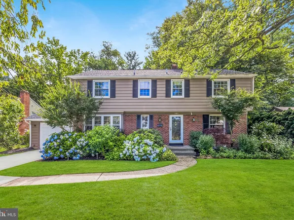 148 Pearl Croft Rd, Cherry Hill, NJ 08034