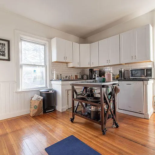 256 Morris Ave #2 — Photo 5