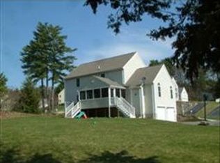 44 Lorraine Metcalf Rd, Franklin, MA 02038