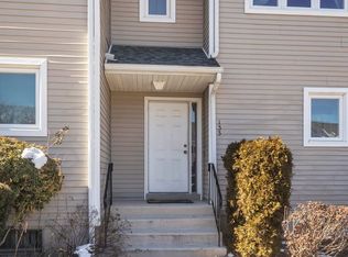 133 Oak Ridge Dr #133, Windsor Locks, CT 06096