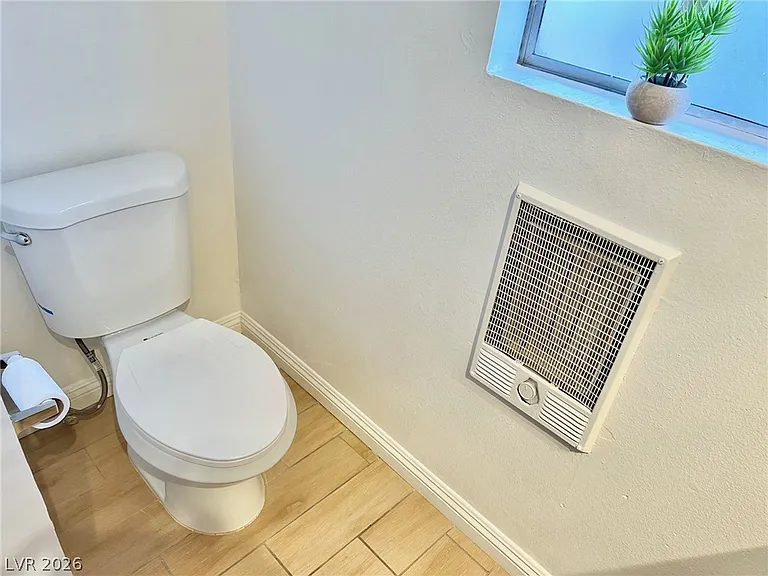 428 Beaumont St — Photo 31