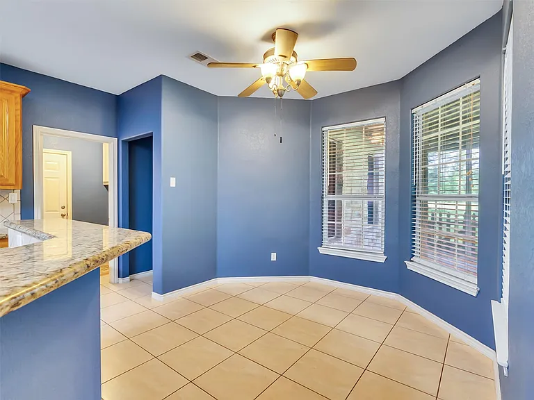 20726 Squaw Valley Trl — Photo 15