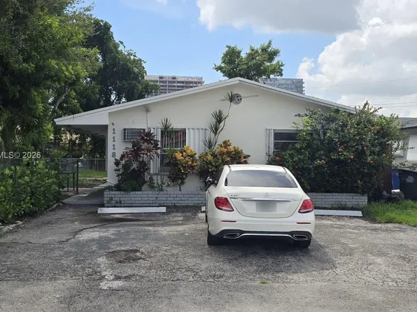 1118 NE 2nd Ct #1, Hallandale, FL 33009