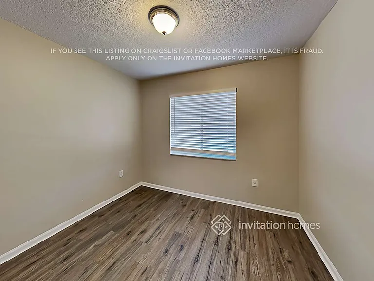 17035 SW 145th Ave — Photo 9