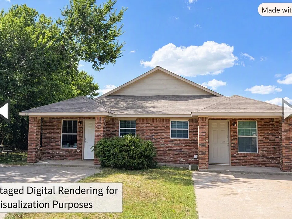 951 W Elm St