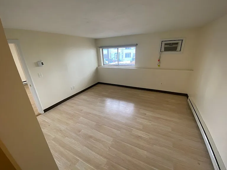 11 Gibbs St #C34 — Photo 7
