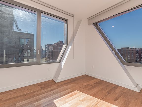 3rd image of 54 Noll St #8441