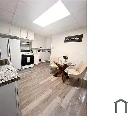 3 bed, 1600 sqft, $2,550 — Photo 2